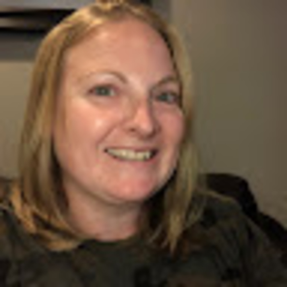 Meet your Posher, Jennifer